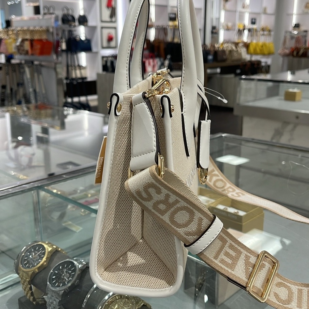 Michael Kors Mirella Small Shopper Top Zip Logo Crossbody XBODY
Optic White
NW - Picture 4 of 16